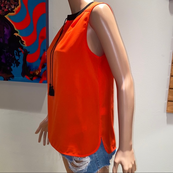 Sleeveless Top! - Picture 4 of 7